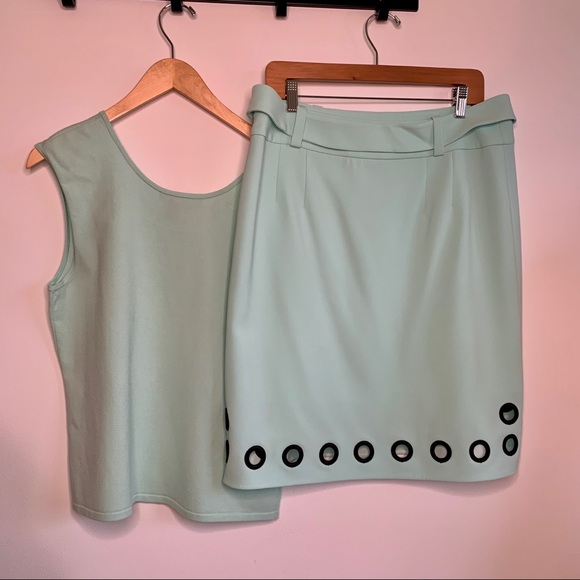 Carlisle Per Se Seafoam Green Shell and Skirt - Picture 11 of 11